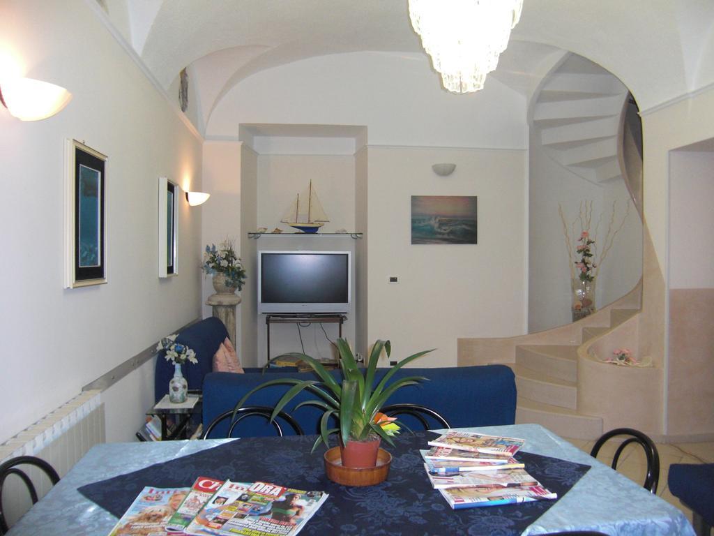 Residence Italia Финале Лигуре Экстерьер фото